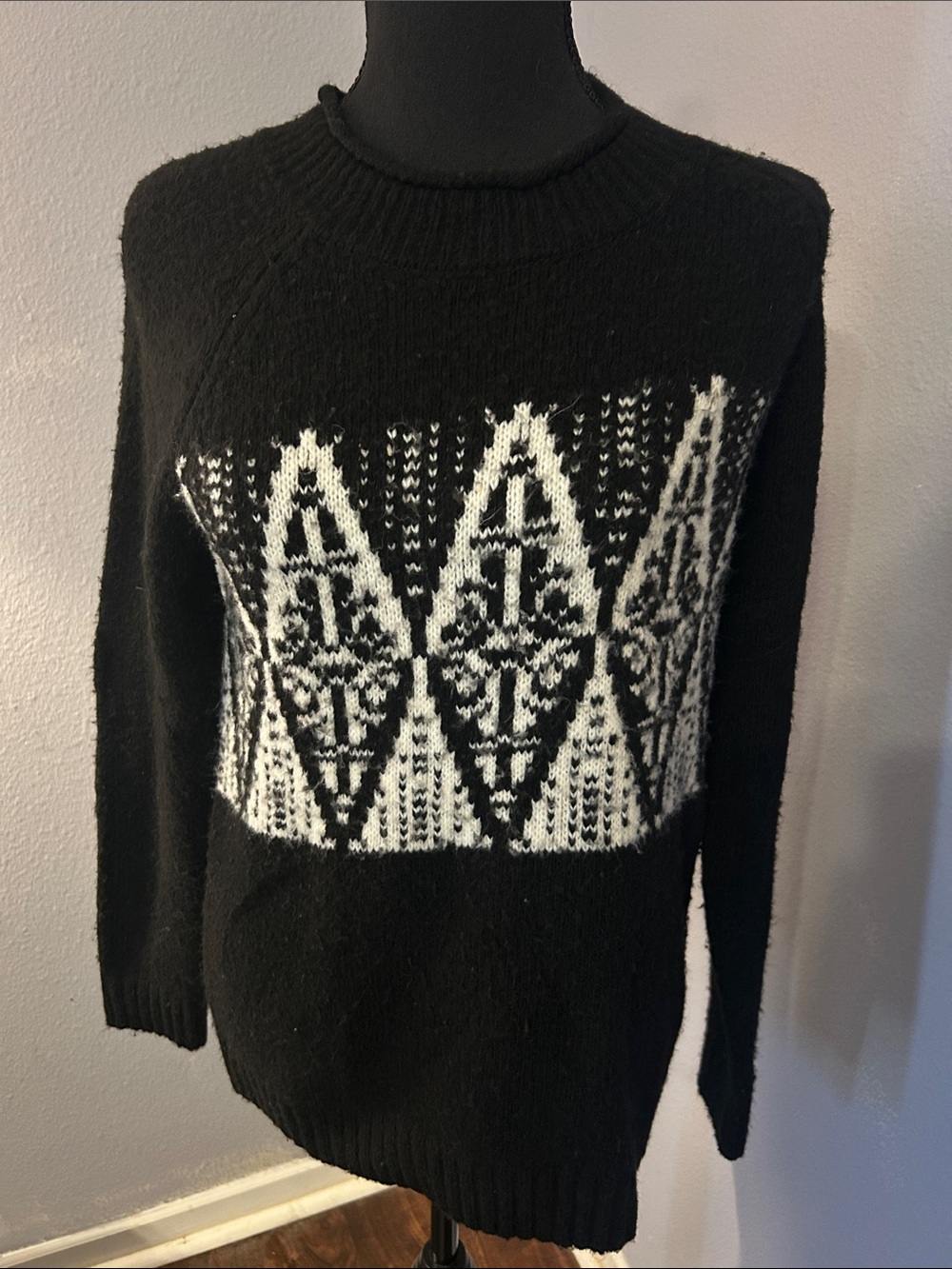 Croft & Barrow Women Black White Patterned Crewneck Sweater Size Small